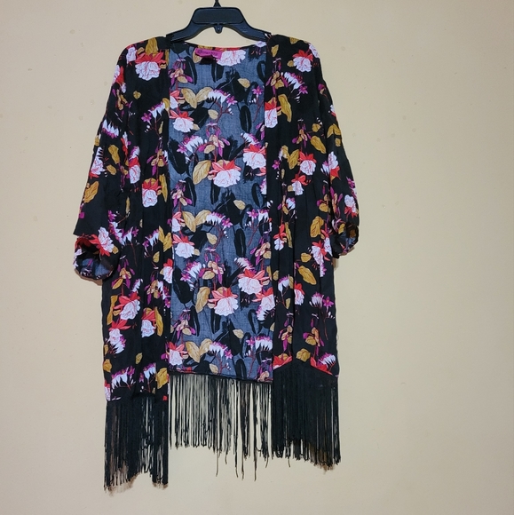 Flower design cardigan one size Demanding by say what - Picture 1 of 3